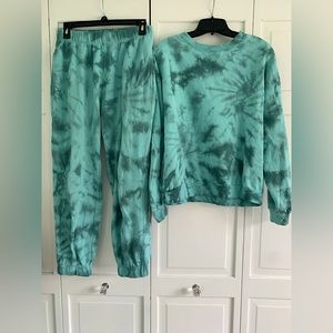 Women’s Tie dye crewneck sweatpants sweatsuit, Medium